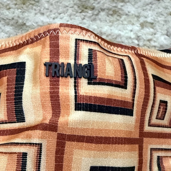 Triangle Geometric Print Bikini Set - Picture 4 of 11